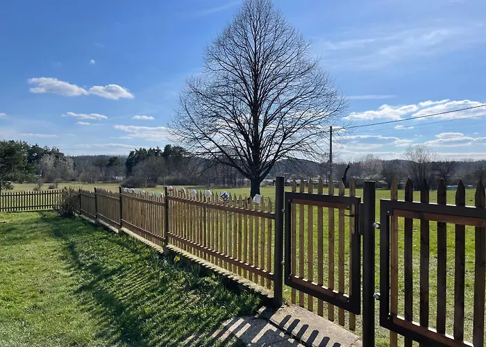 Jaruska V Ceskem Raji Holiday home *